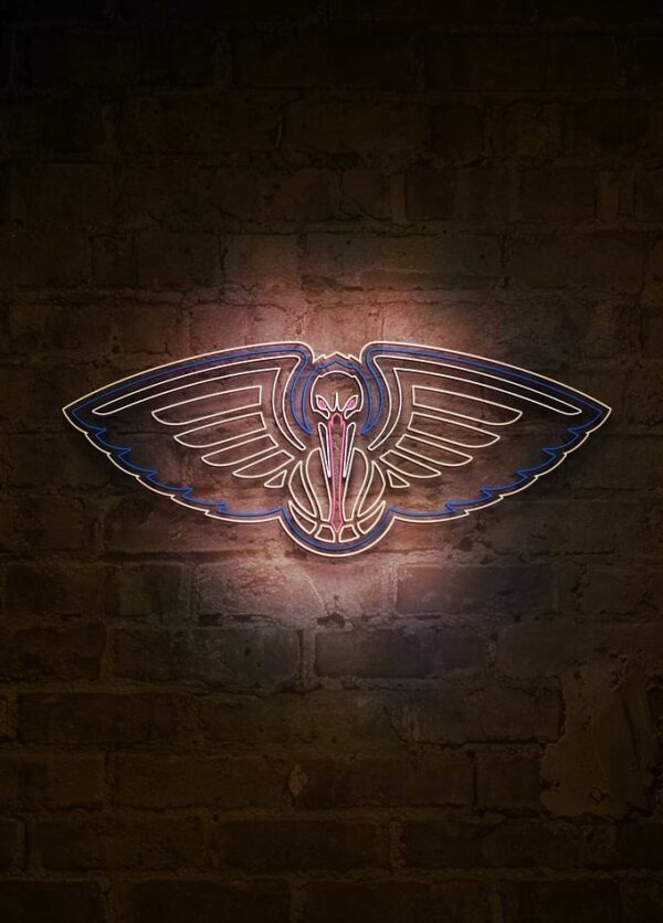 «Нью-Орлеан Пеликанс»: неоновая версия «Город Полумесяца»
