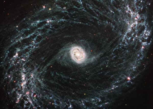 NGC 1433 Spiral Galaxy
